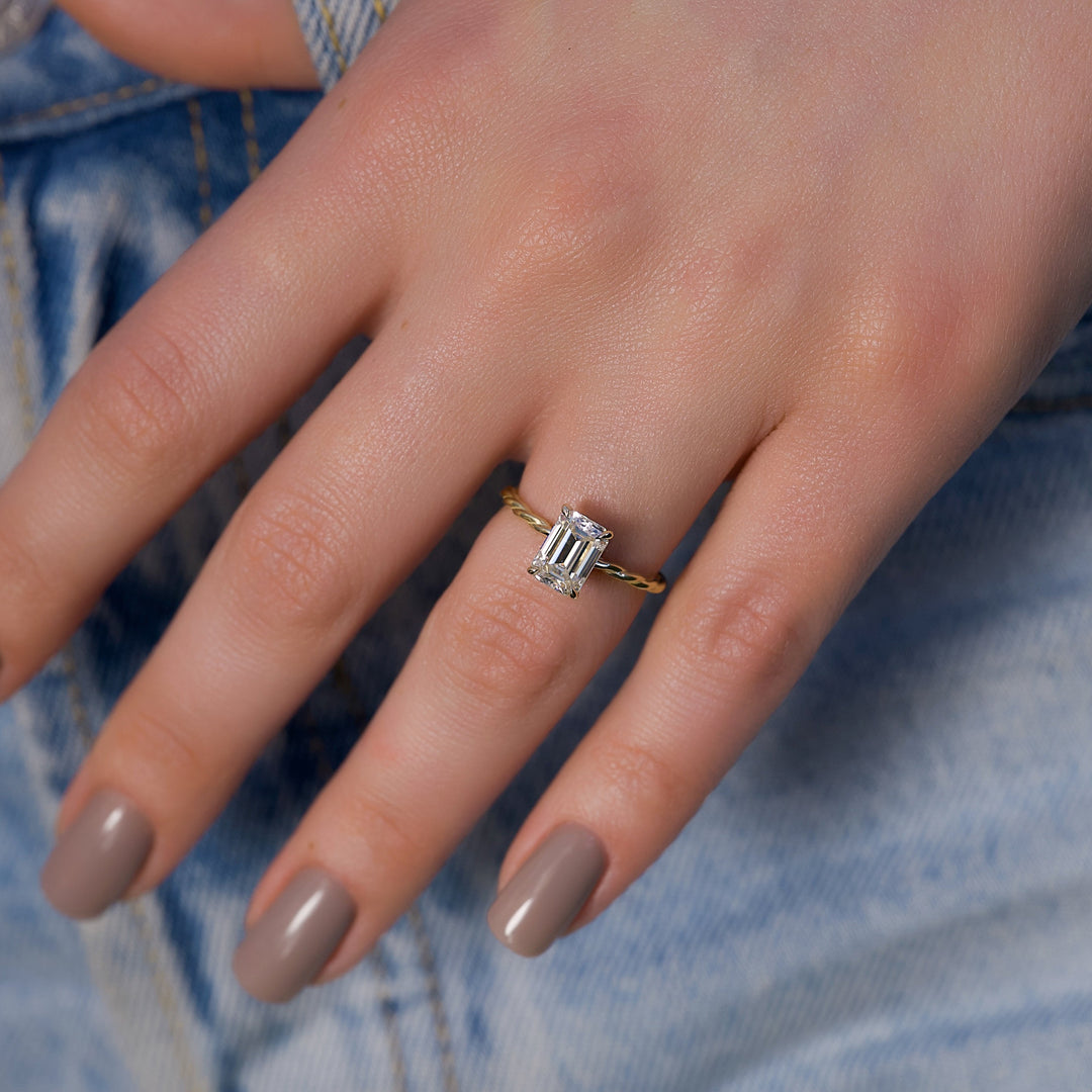 1 CT Emerald Cut Thread Engagement Ring - Moissanite Diamond