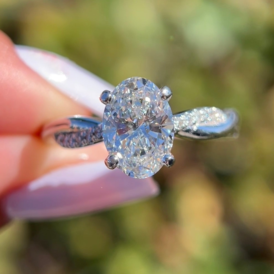 2 CT Oval Infinity Engagement Ring - Moissanite Diamond