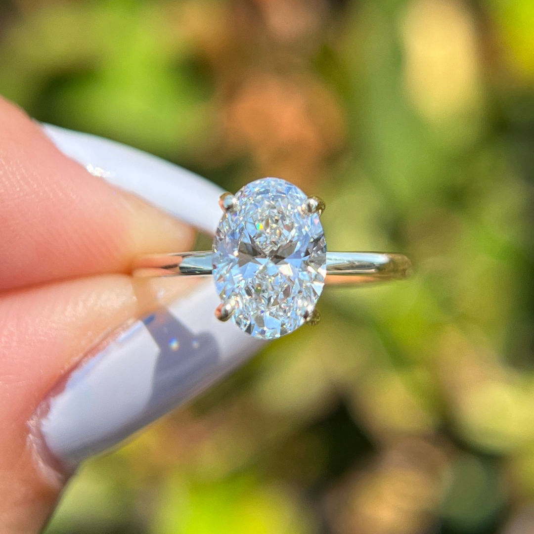 2 CT Oval Cut Solitaire Engagement Ring - Moissanite Diamond