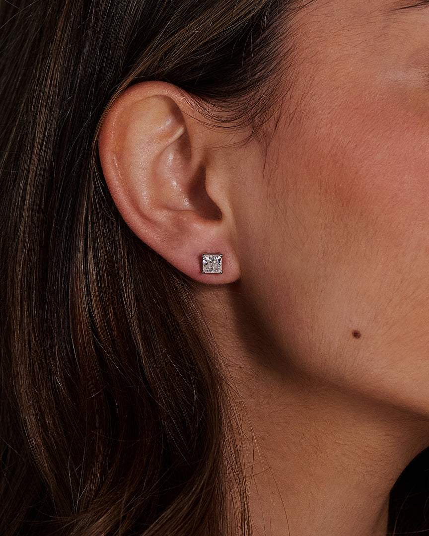 1 CT Princess Cut Moissanite Diamond Stud Earrings