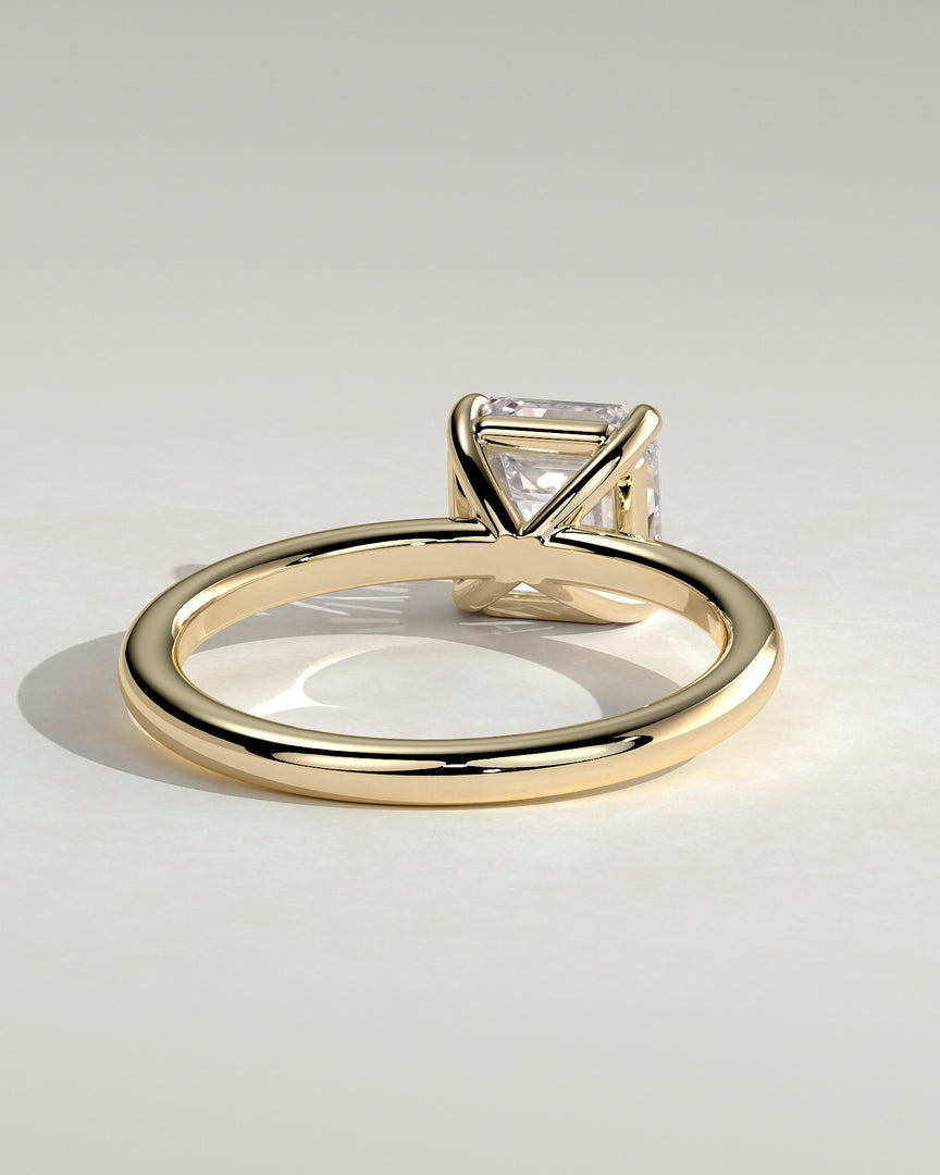 2 CT Asscher Cut Solitaire Engagement Ring - Moissanite Diamond