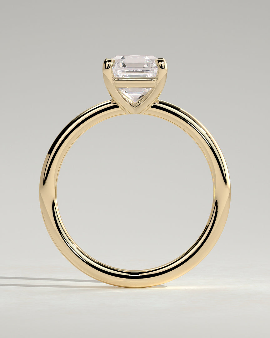 2 CT Asscher Cut Solitaire Engagement Ring - Moissanite Diamond