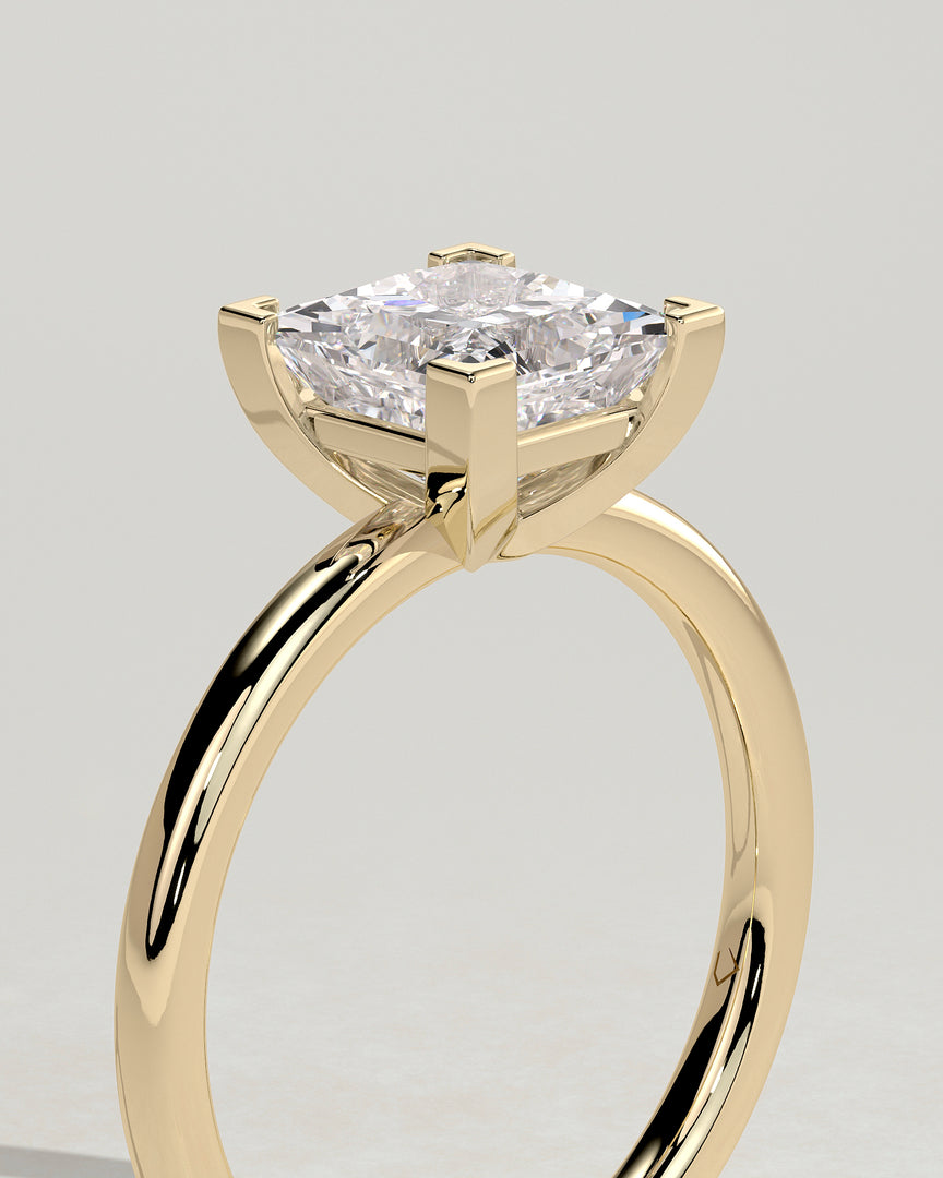 2 CT Asscher Cut Solitaire Engagement Ring - Moissanite Diamond