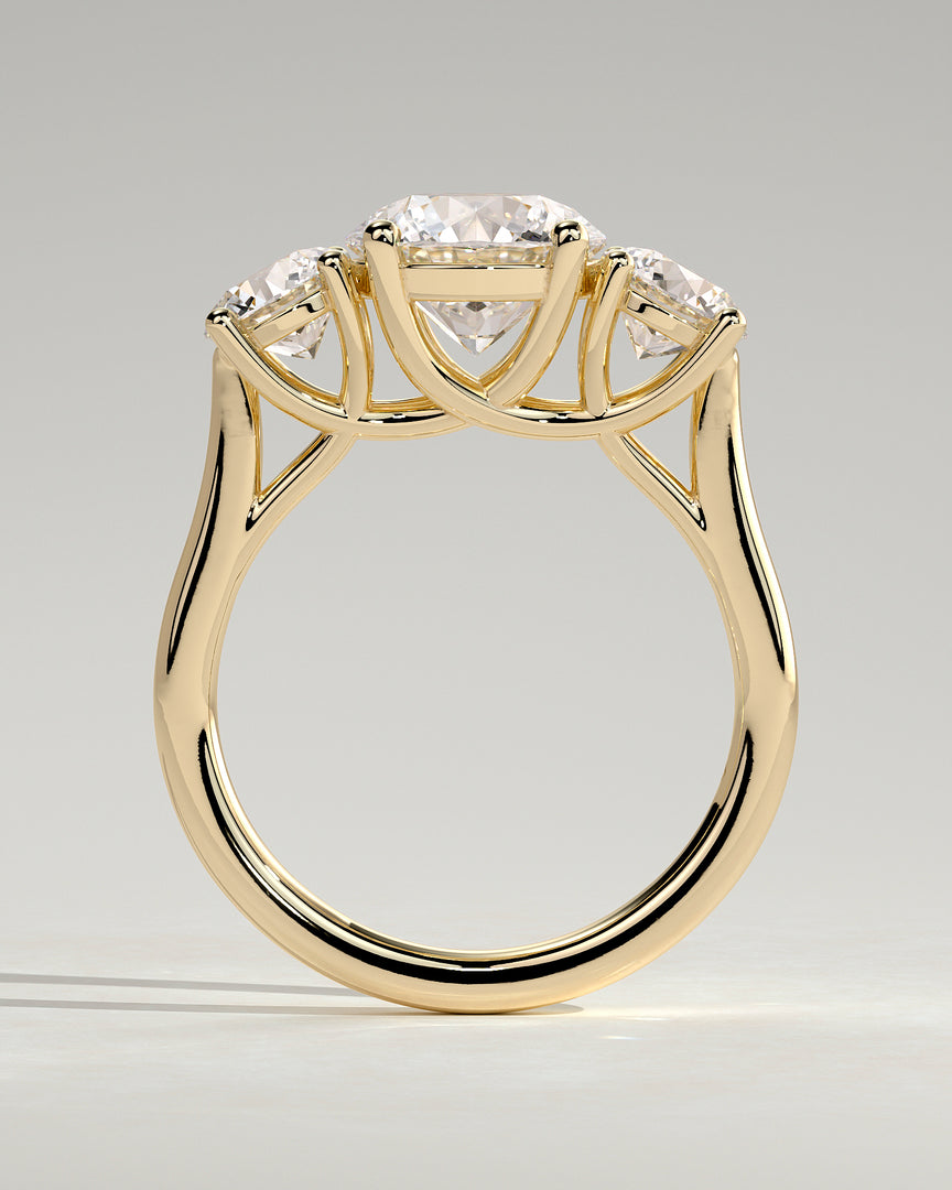 2 CT Round Cut Three Stone Engagement Ring - Moissanite Diamond