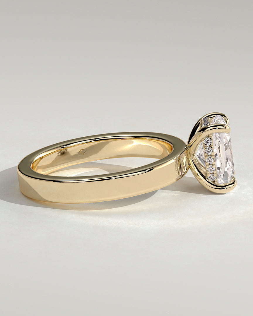 2 CT Oval Cut Cigar Engagement Ring - Moissanite Diamond
