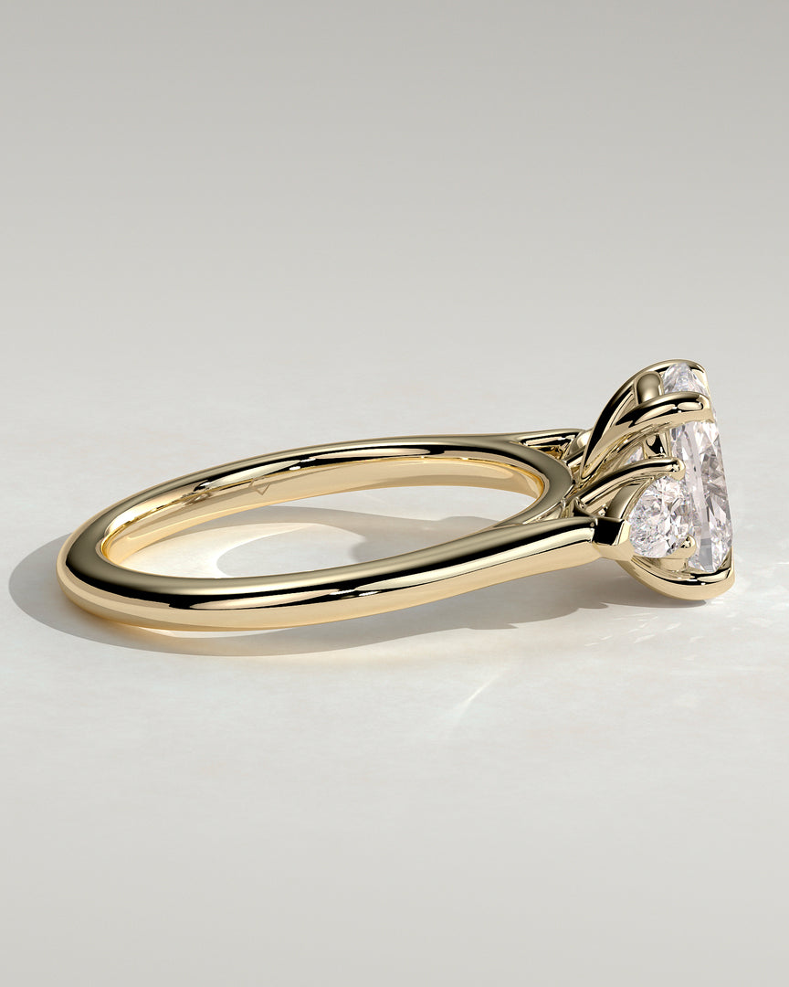 2 CT Oval Cut Three Stone Engagement Ring - Moissanite Diamond