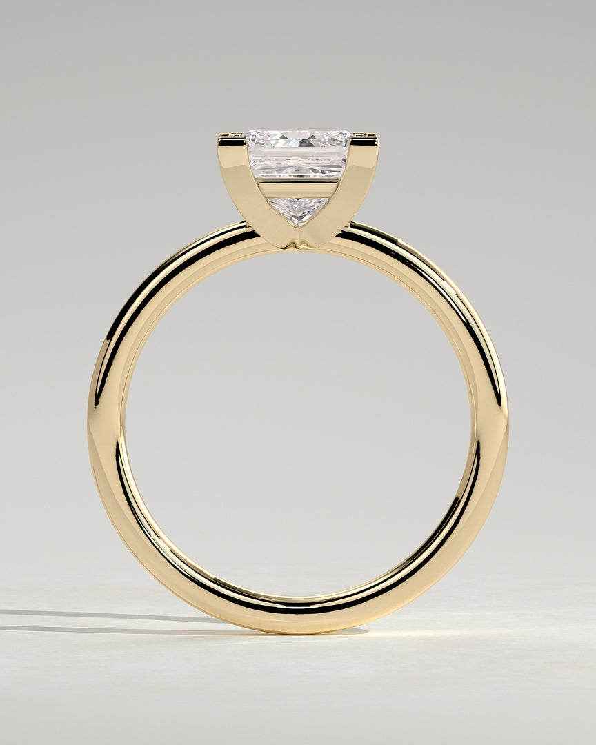 2 CT Asscher Cut Solitaire Engagement Ring - Moissanite Diamond