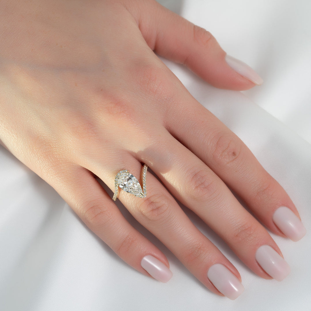 2 CT Pear Cut Bypass Engagement Ring - Moissanite Diamond
