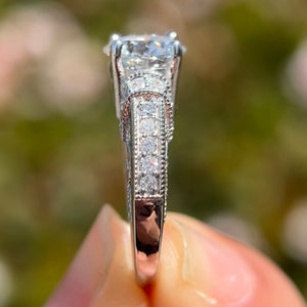 2 CT Round Cut Vintage Engagement Ring - Lab Grown Diamond