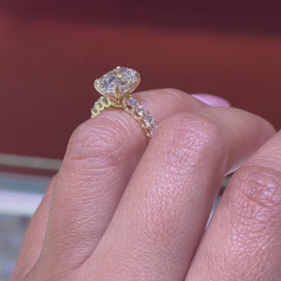 1 CT Oval Cut Pave Engagement Ring - Moissanite Diamond