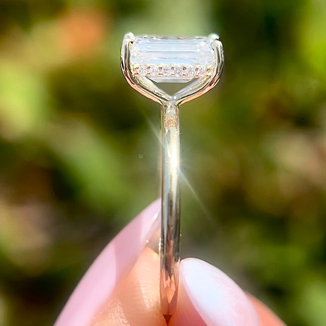 Solitaire Moissanite Engagement Ring