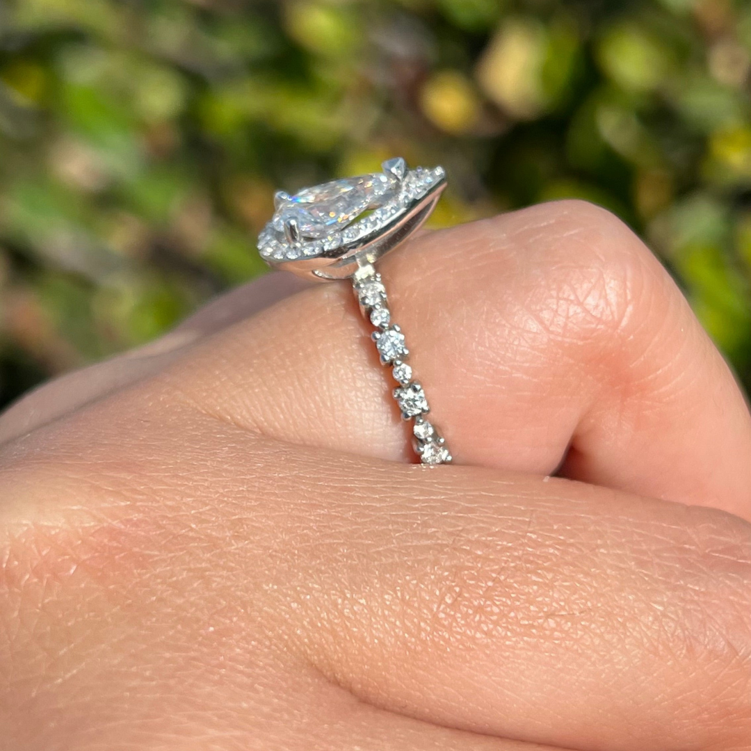 Women's Pear Diamond Ring