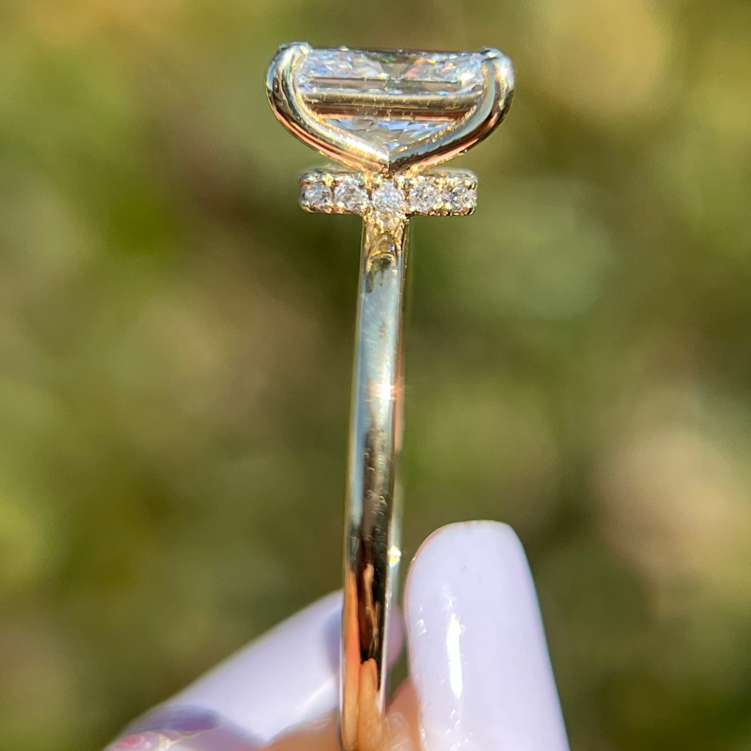 2 CT Radiant Solitaire Engagement Ring - Moissanite Diamond