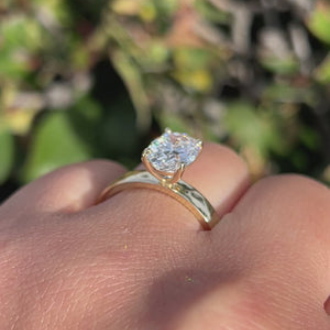 1 CT Oval Cut Cigar Engagement Ring - Moissanite Diamond