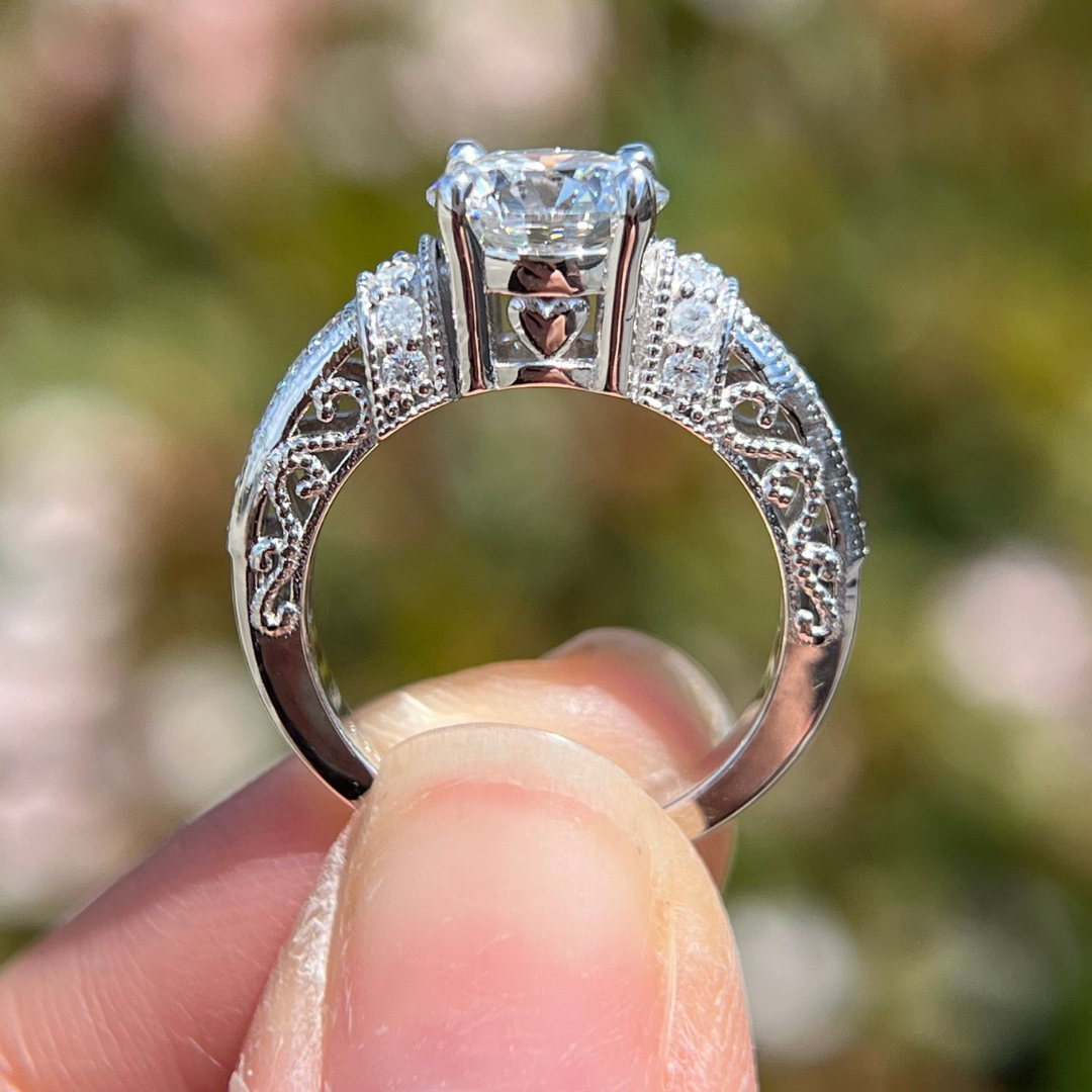 2 CT Round Cut Vintage Engagement Ring - Lab Grown Diamond
