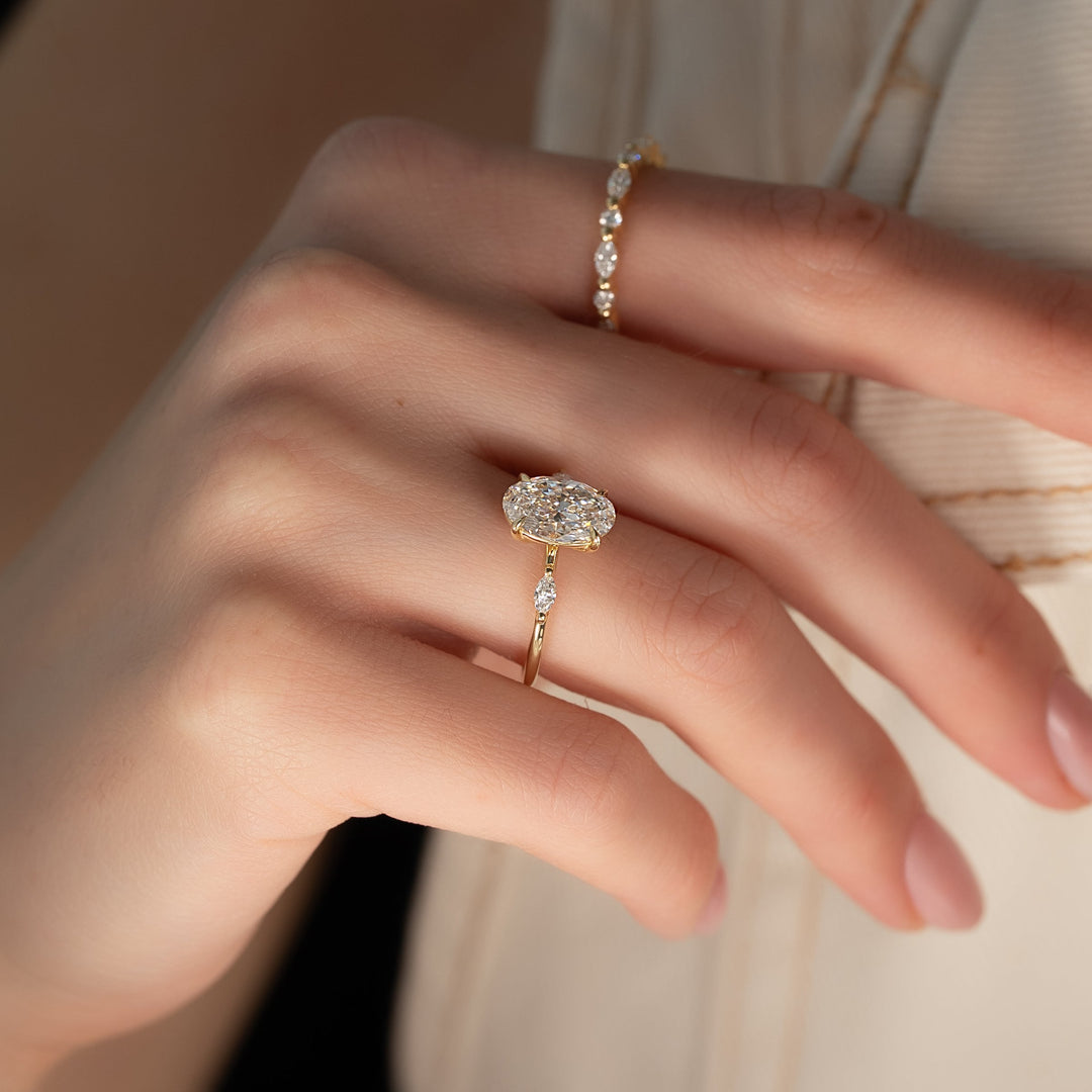 2 CT Oval Cut Three Stone Engagement Ring - Moissanite Diamond