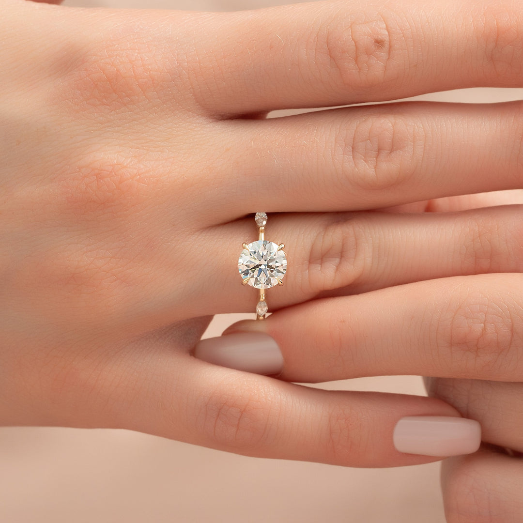 1 CT Round Cut Three Stone Engagement Ring - Moissanite Diamond