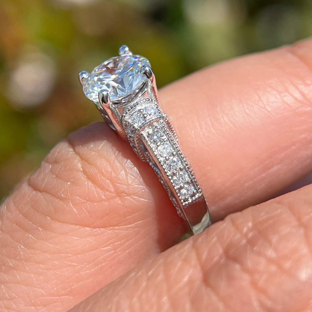 2 CT Round Cut Vintage Engagement Ring - Lab Grown Diamond