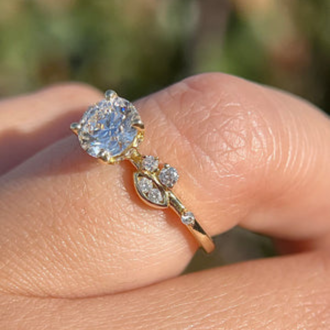 1 CT  Round Cut Cluster Engagement Ring - Lab Grown Diamond