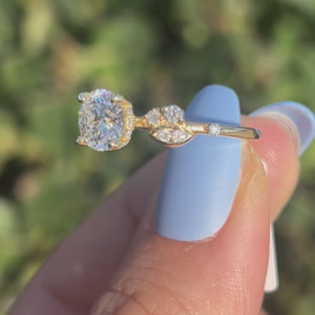 1 CT  Round Cut Cluster Engagement Ring - Lab Grown Diamond