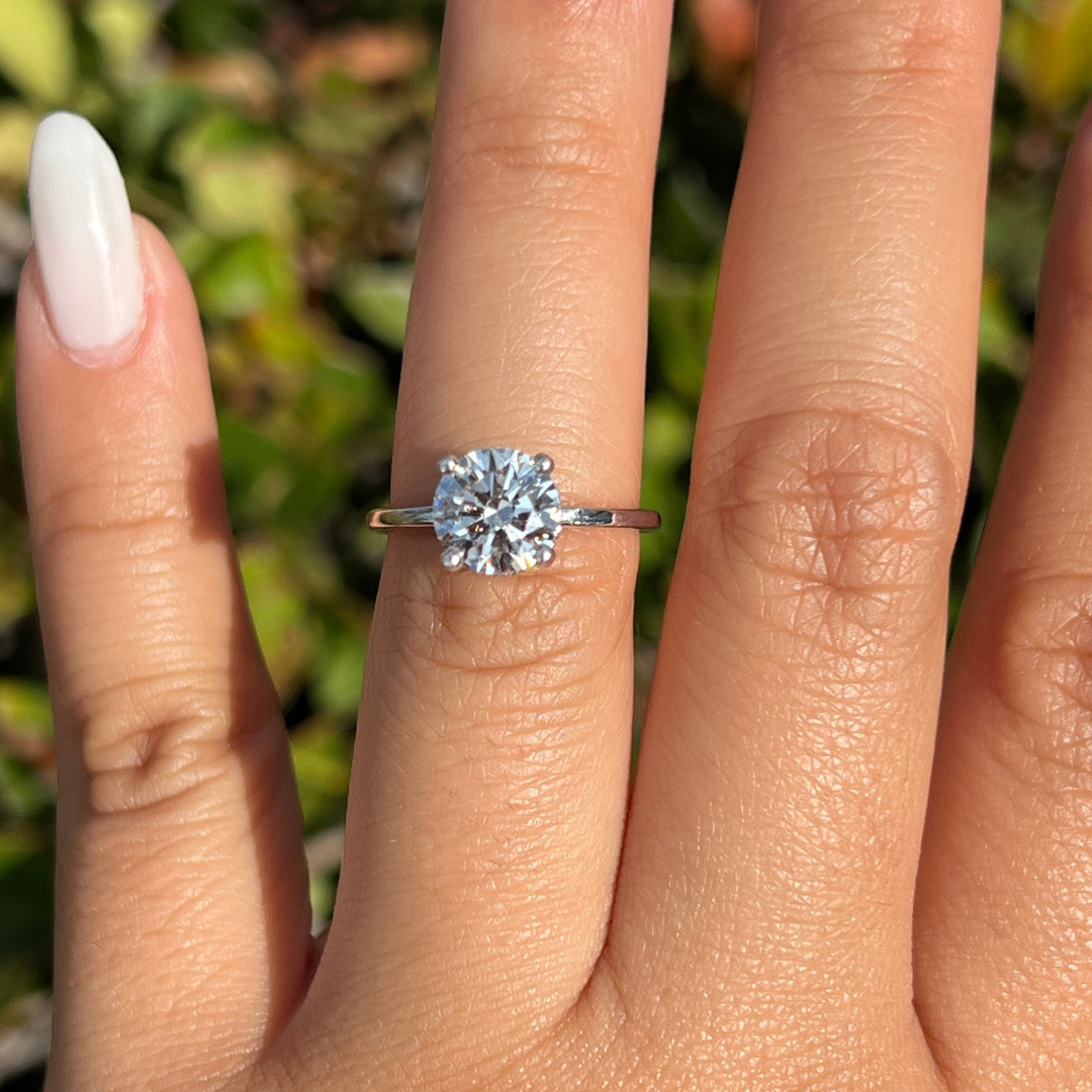 2 CT Round Solitaire Engagement Ring - Moissanite Diamond