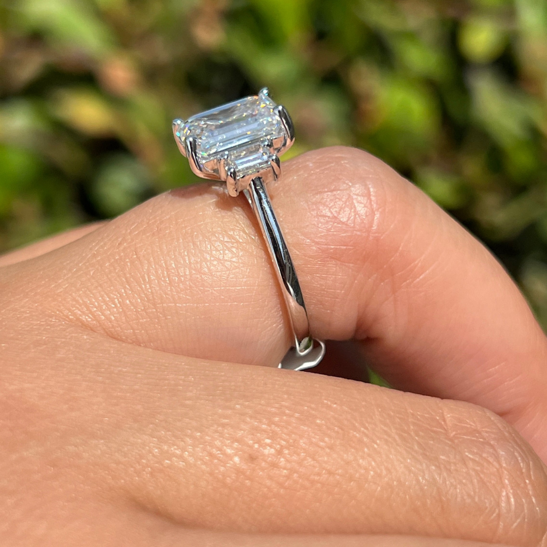 2 CT Emerald Three Stone Engagement Ring - Moissanite Diamond
