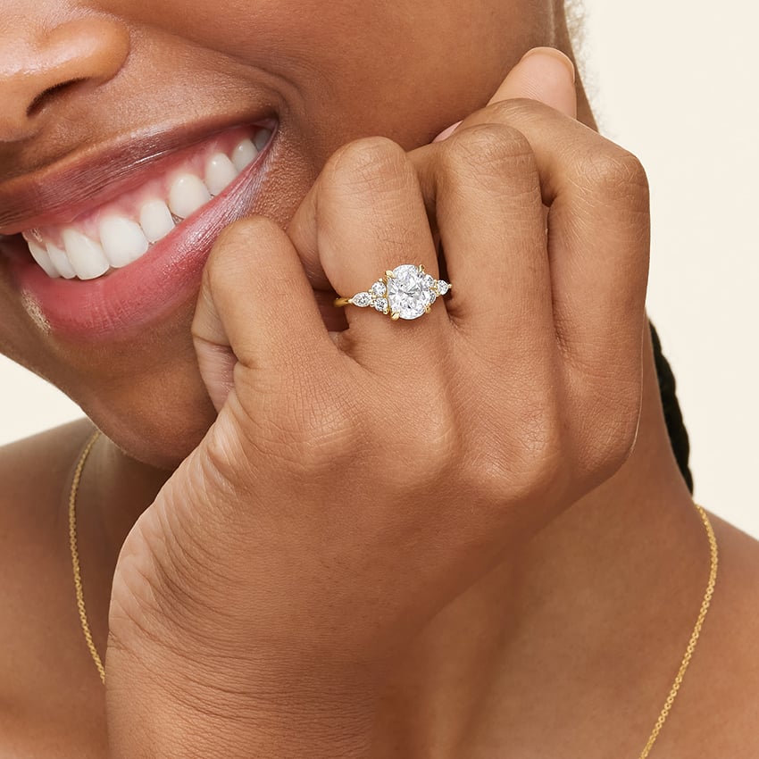 2 CT Oval Cut Moissanite Diamond Cluster Engagement Ring