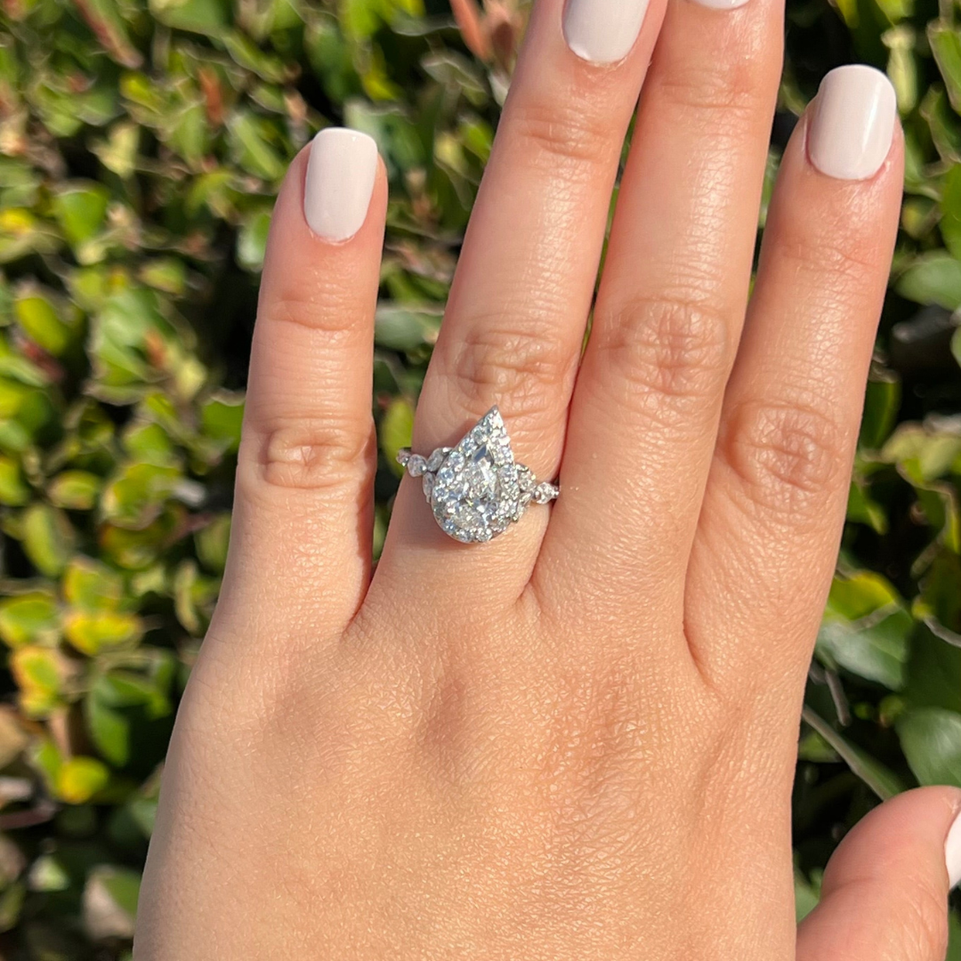 Sparkling Pear Cut Diamond Ring