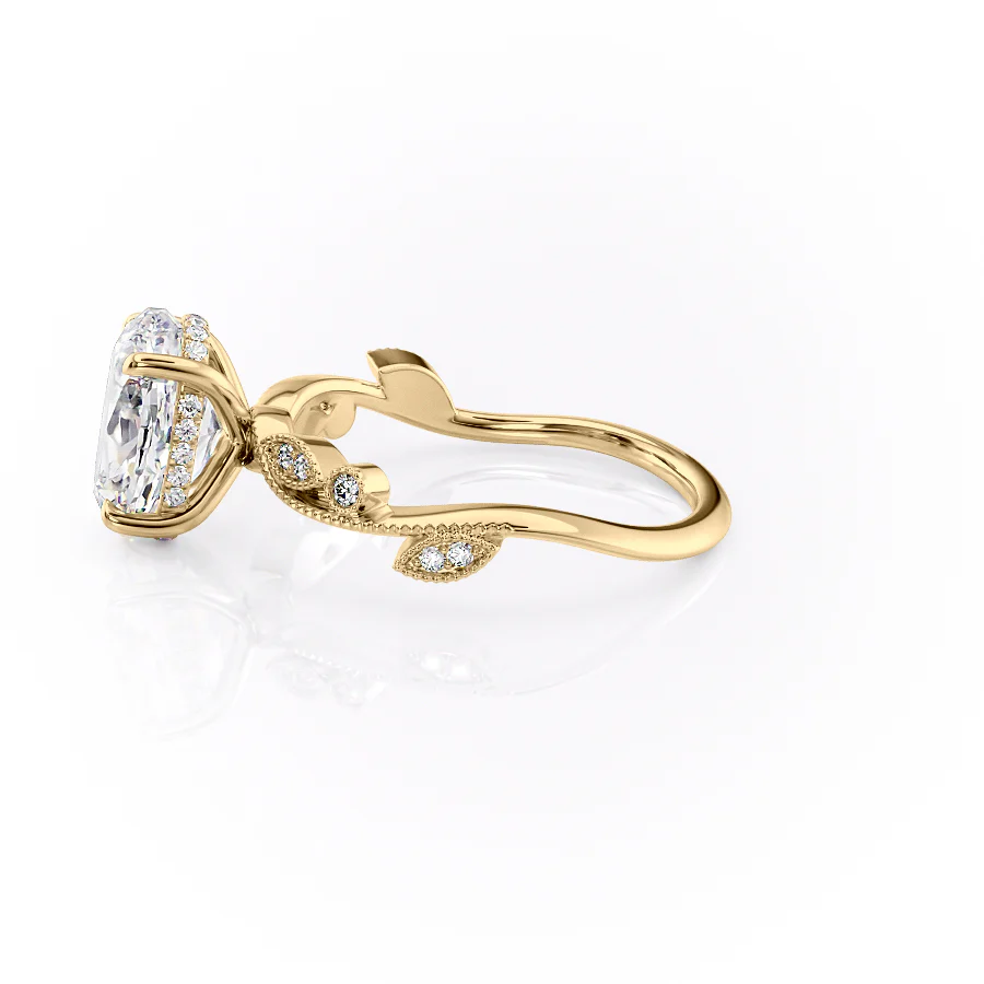 Oval Solitaire Engagement Ring