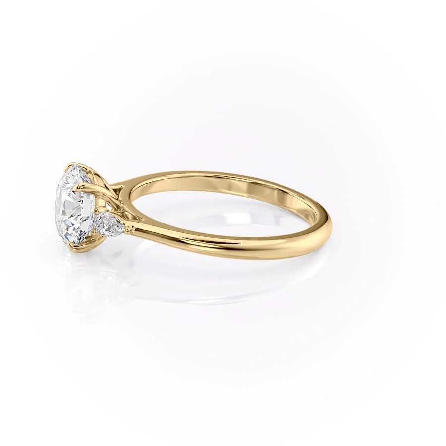 2 CT Round Cut Three Stone Engagement Ring - Moissanite Diamond